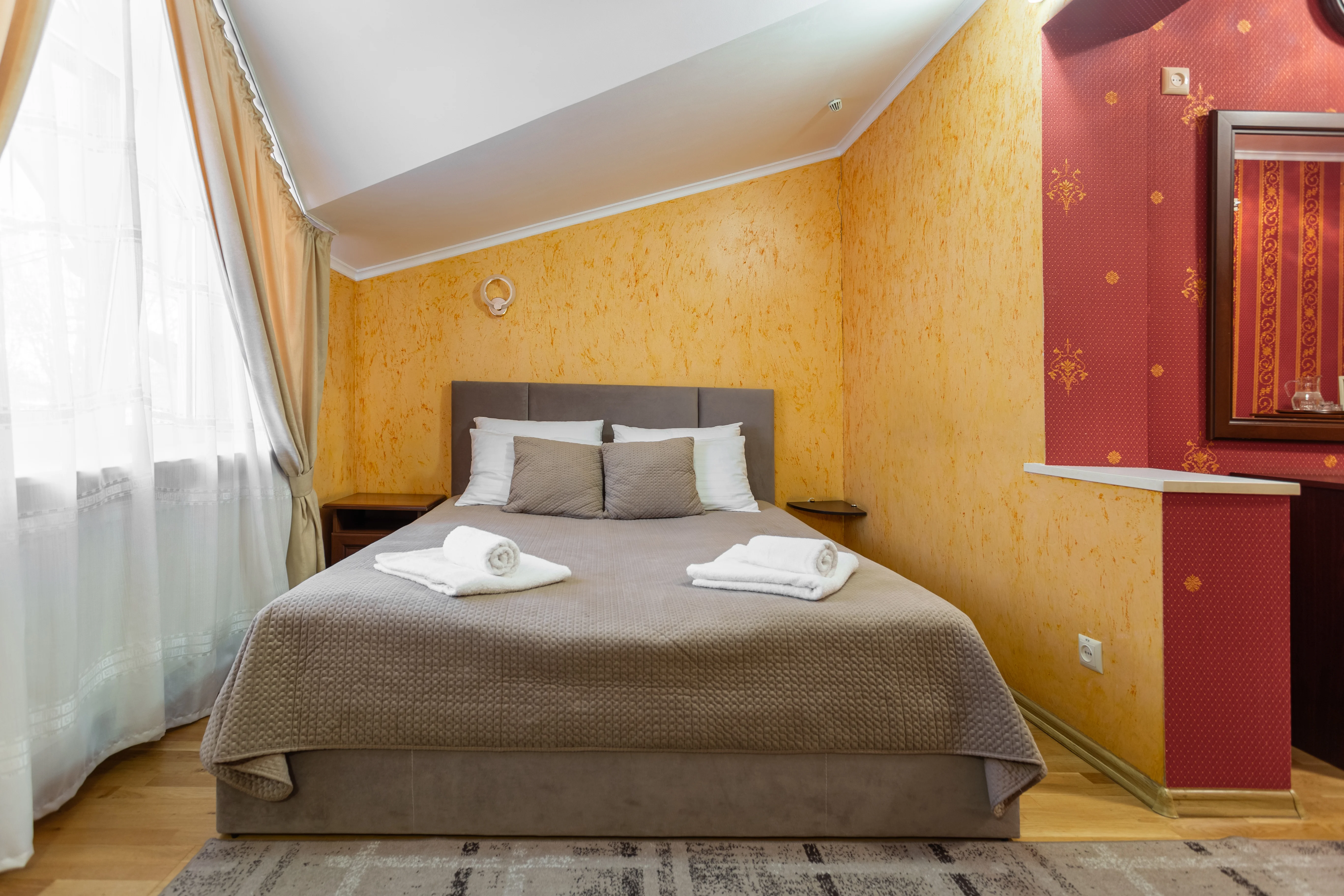 Мансардний номер